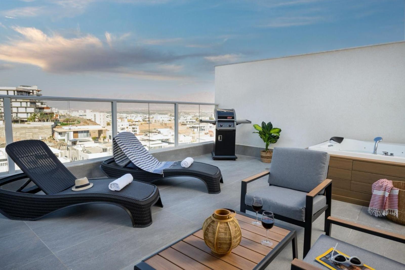 Appartement Mountain And Sea View - Penthouse With Private Pool à Eilat Extérieur photo